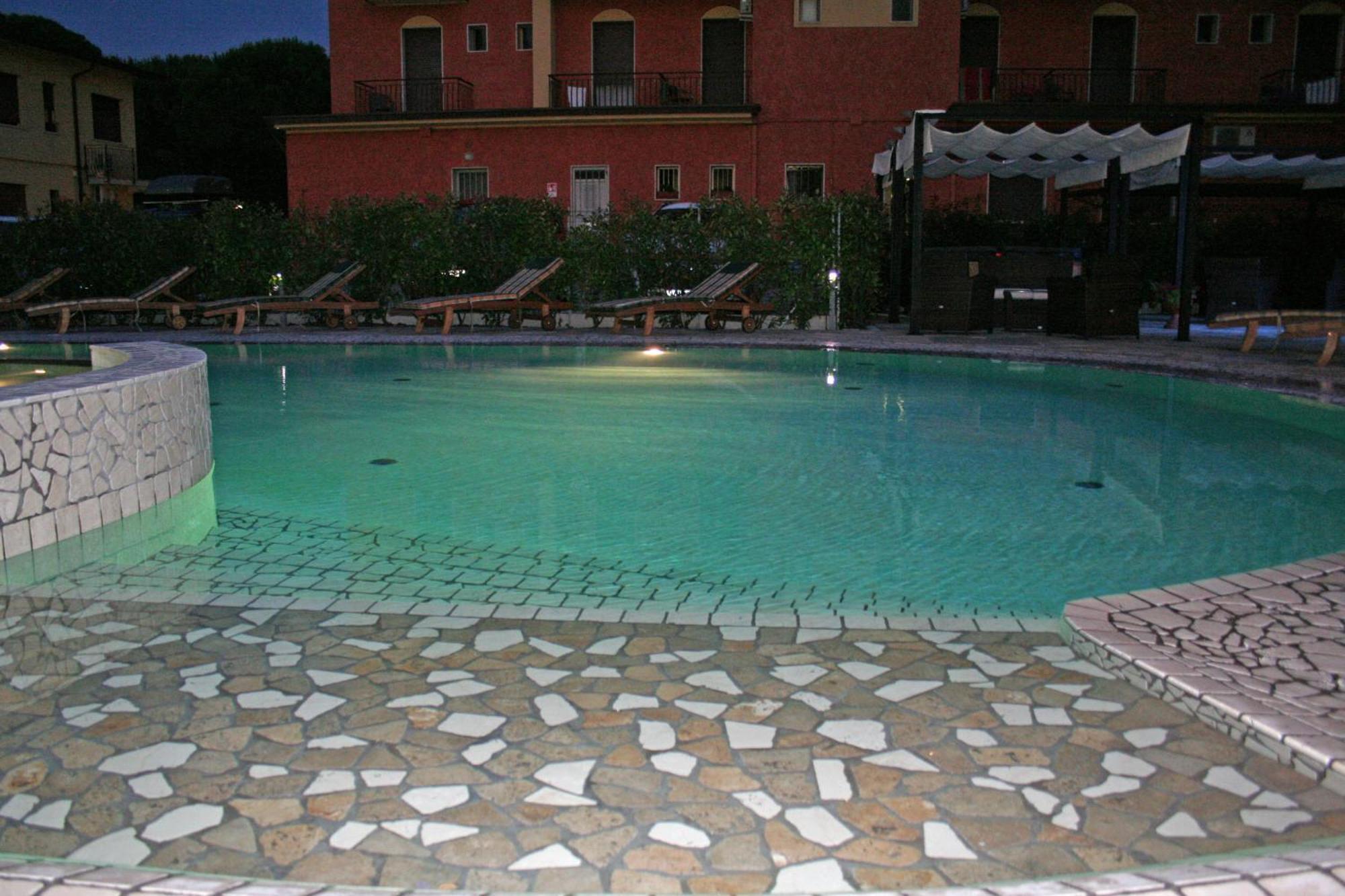 Corallo Hotel 3*